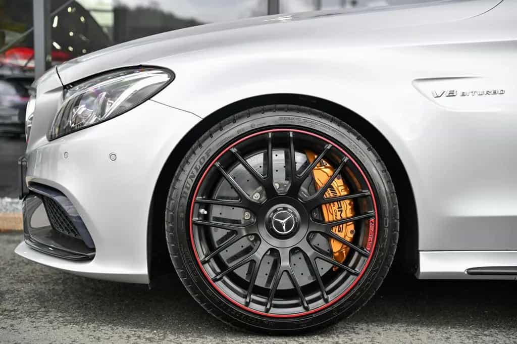 Mercedes-Benz C 63 AMG S Lim. Edition 1 Schalensitze* Keramik* 11/2015-photo-37