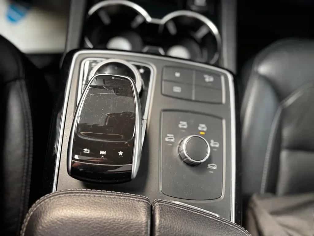 Mercedes-Benz GLE-Class 350d 4Matic LED SHD AHK STAND-HEIZUNG 03/2017-photo-16