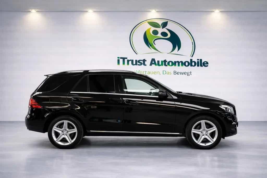 Mercedes-Benz GLE-Class 350d 4Matic LED SHD AHK STAND-HEIZUNG 03/2017-photo-23