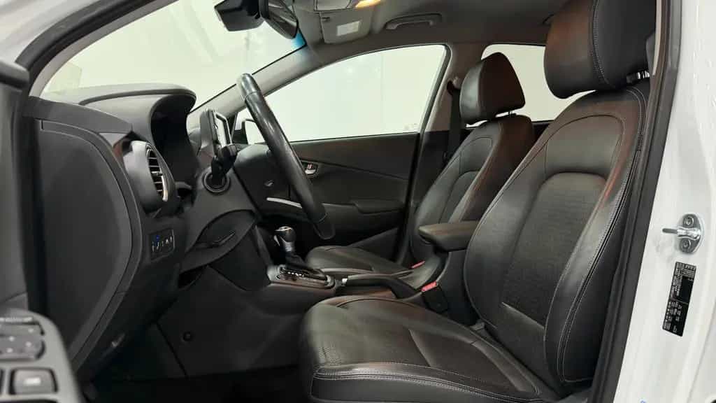 Hyundai Kona Premium 4WD/HuD/RFK/Leder/KeyLess/CarPlay 05/2018-photo-20