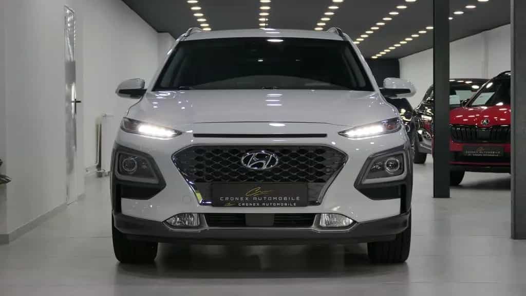 Hyundai Kona Premium 4WD/HuD/RFK/Leder/KeyLess/CarPlay 05/2018-photo-41