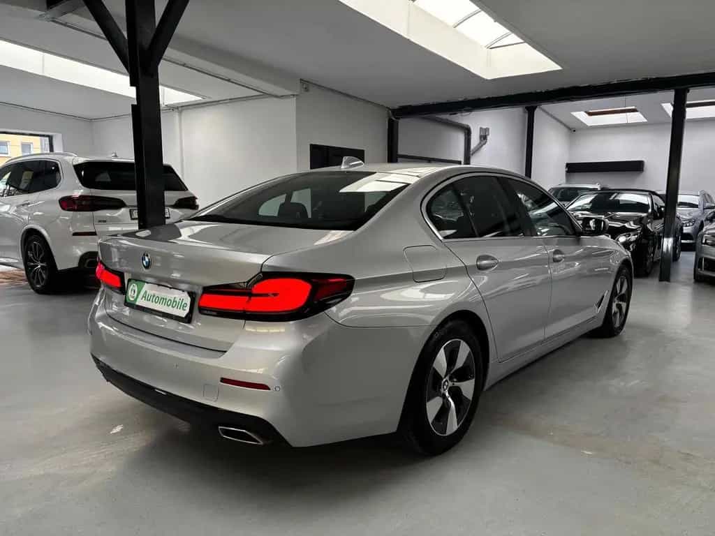 BMW 520 d xDrive 1.HAND LED SHD VIRTUELL AHK 06/2021-photo-27