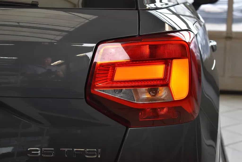 Audi Q2 35 1.5TFSI S-Tronic*Leder*Navi*PDC+Kamera 03/2019-photo-7