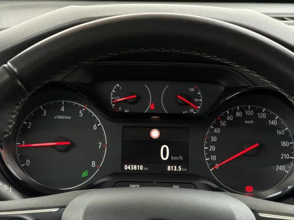 Opel Crossland (X) 120 Jahre 06/2019-photo-11