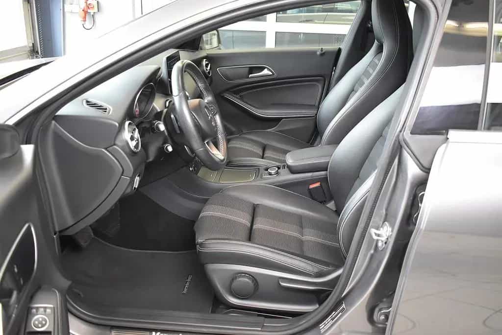 Mercedes-Benz CLA 180 Shooting Brake Urban Led*Navi*AHK 12/2017-photo-10