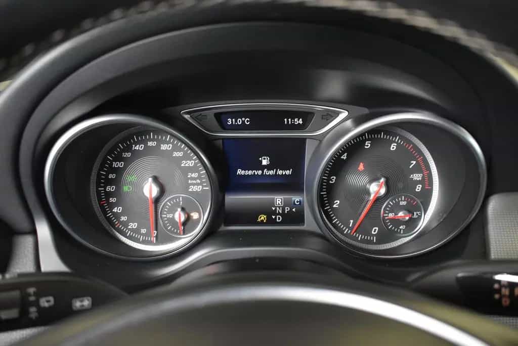 Mercedes-Benz CLA 180 Shooting Brake Urban Led*Navi*AHK 12/2017-photo-17