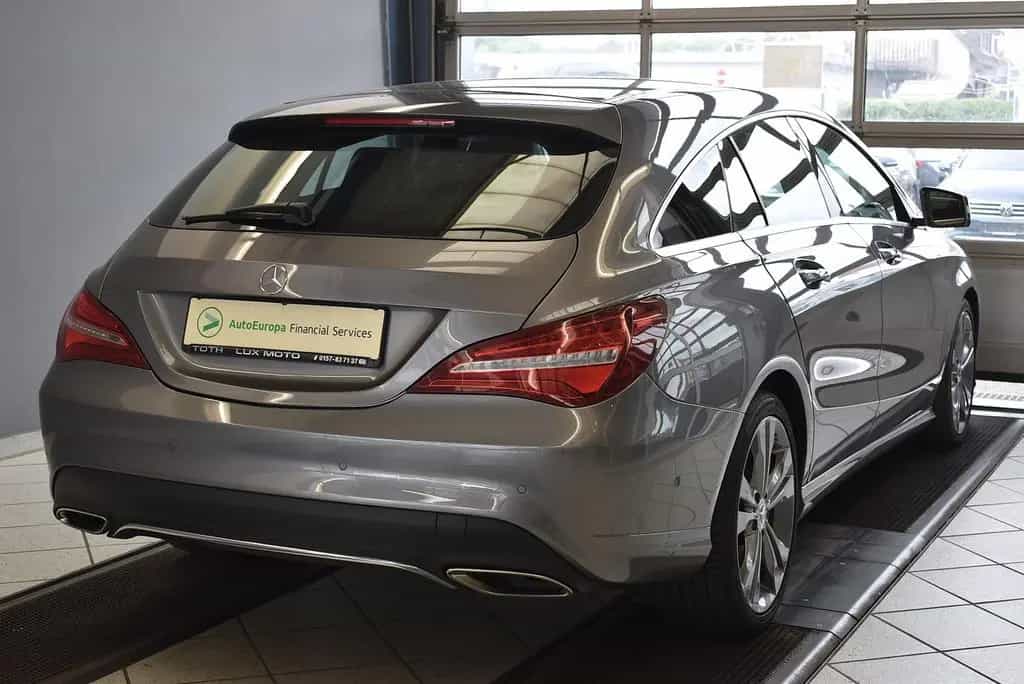 Mercedes-Benz CLA 180 Shooting Brake Urban Led*Navi*AHK 12/2017-photo-5