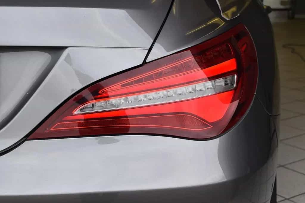 Mercedes-Benz CLA 180 Shooting Brake Urban Led*Navi*AHK 12/2017-photo-7
