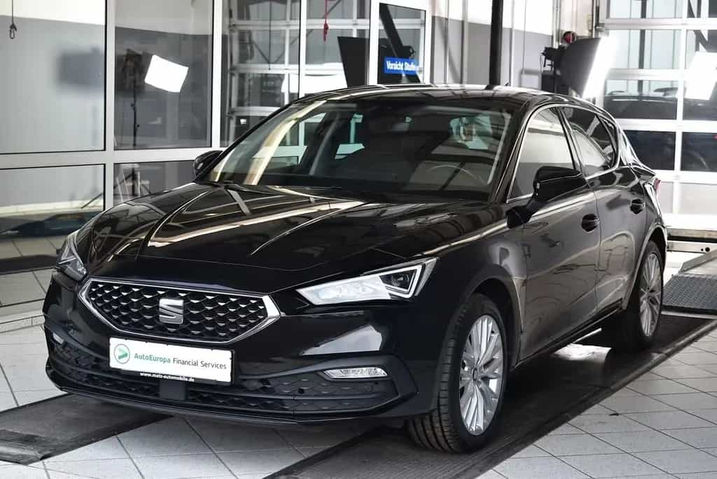 Seat Leon 2.0TDI Xcellence DSG*AHK*LED*Cockpit digita 10/2020-photo-0