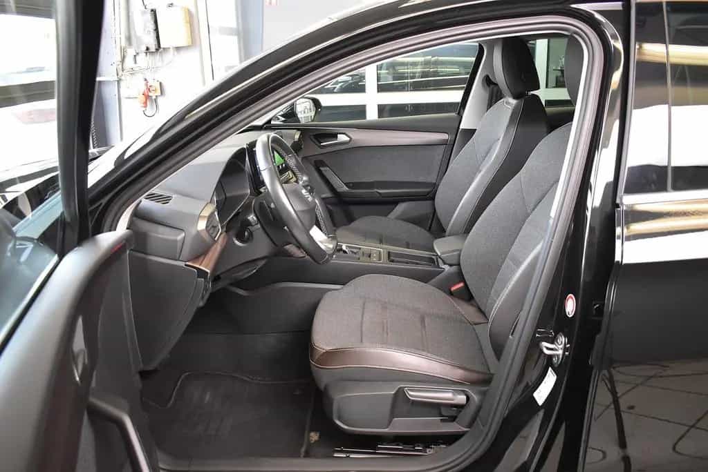 Seat Leon 2.0TDI Xcellence DSG*AHK*LED*Cockpit digita 10/2020-photo-11