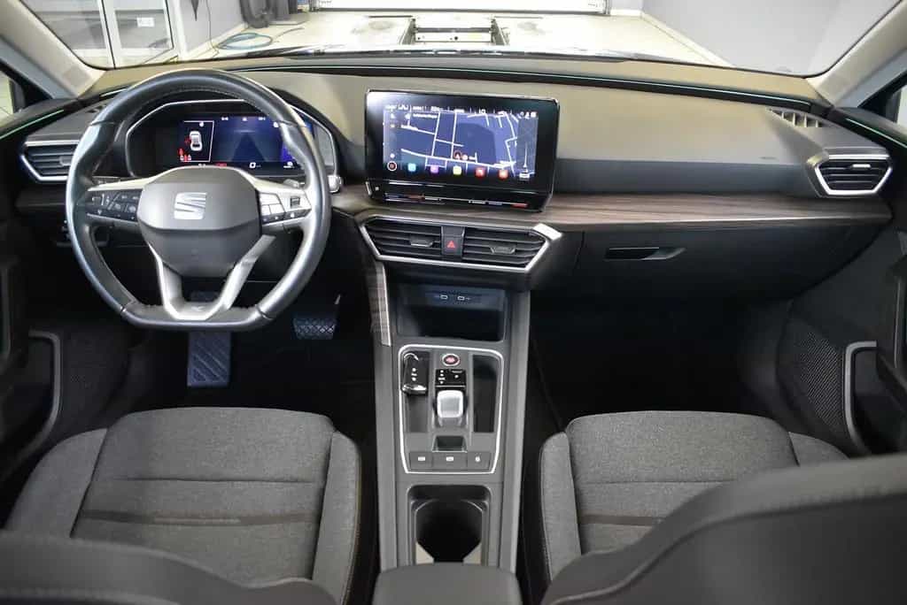 Seat Leon 2.0TDI Xcellence DSG*AHK*LED*Cockpit digita 10/2020-photo-13