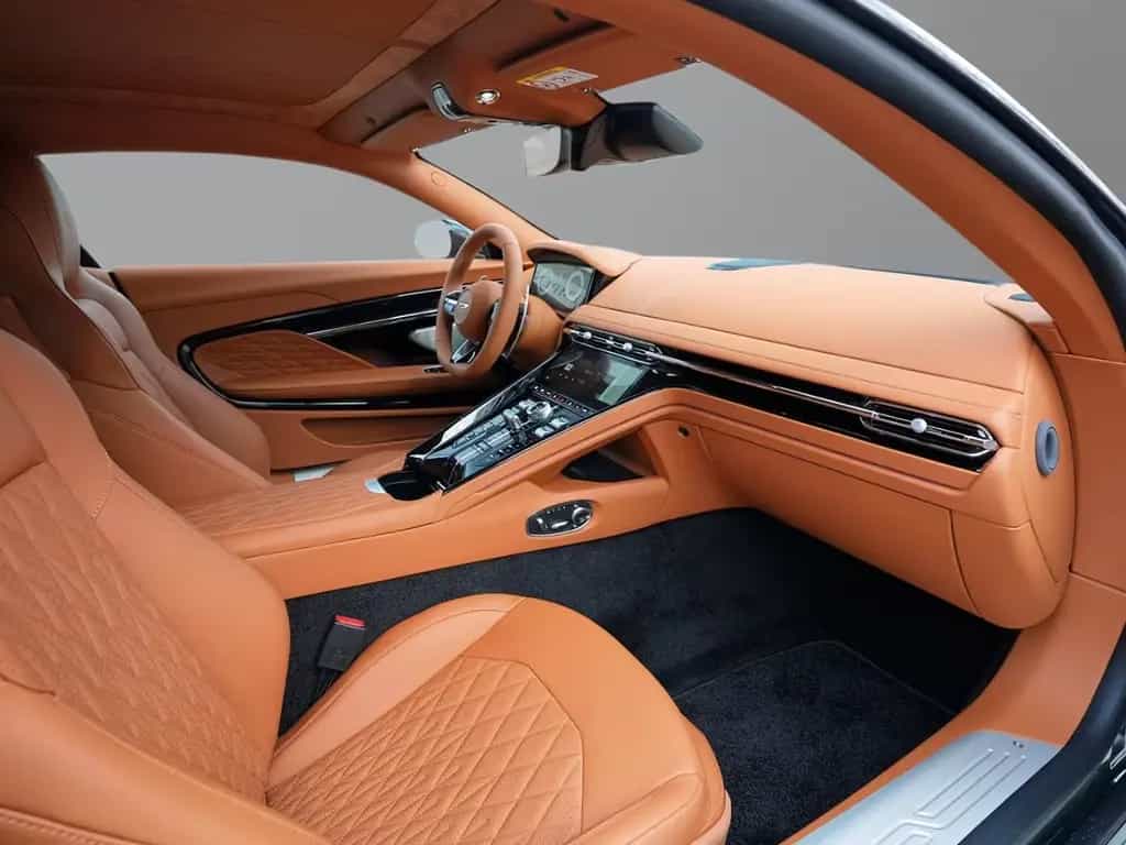 Aston Martin DB12 Malachite Green Oxford Tan null-photo-24