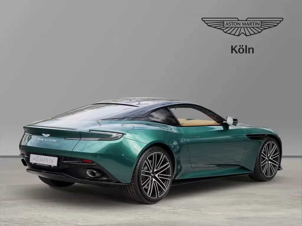 Aston Martin DB12 Malachite Green Oxford Tan null-photo-3
