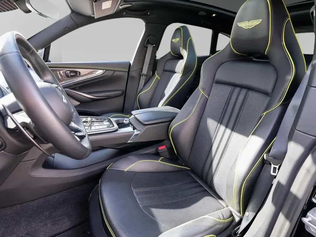 Aston Martin DBX 707 AMR Onyx Black Bowers & Wilkins 04/2025-photo-20