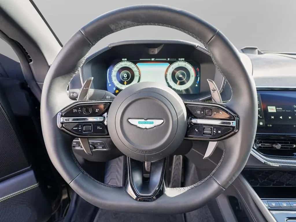 Aston Martin DBX 707 AMR Onyx Black Bowers & Wilkins 04/2025-photo-25