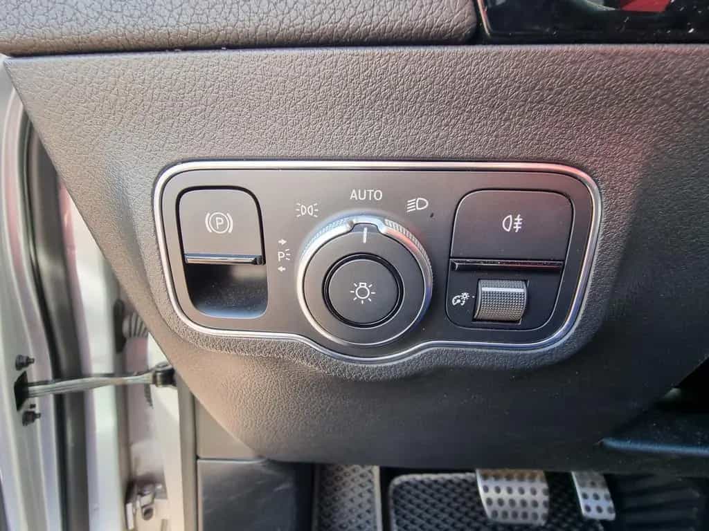 Mercedes-Benz B 250 AMG Line 03/2021-photo-21