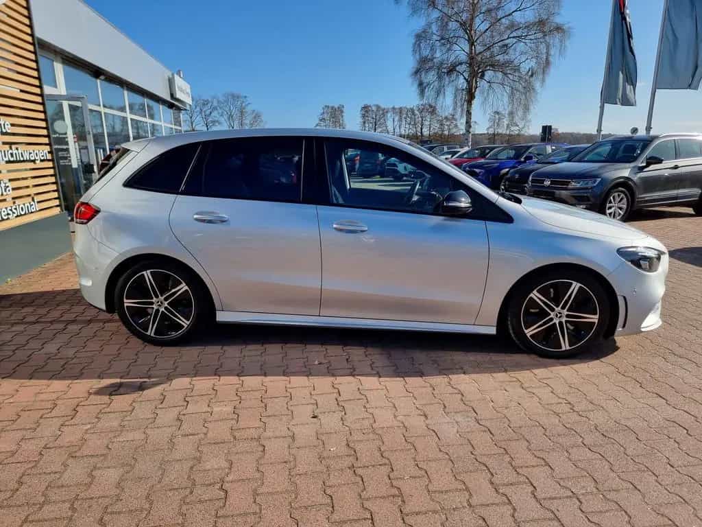 Mercedes-Benz B 250 AMG Line 03/2021-photo-24