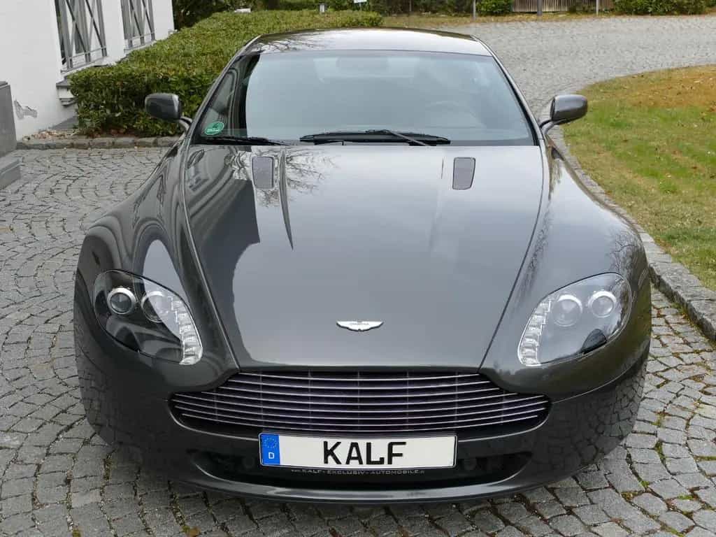 Aston Martin V8 Vantage 4.7L 2.HD/45´KM/Sonderleder/Sportpack 10/2009-photo-18