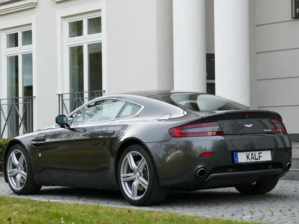 Aston Martin V8 Vantage 4.7L 2.HD/45´KM/Sonderleder/Sportpack 10/2009-photo-20