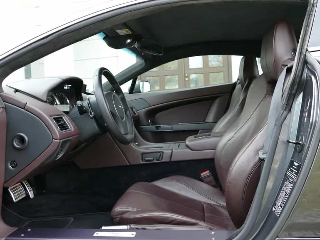 Aston Martin V8 Vantage 4.7L 2.HD/45´KM/Sonderleder/Sportpack 10/2009-photo-4