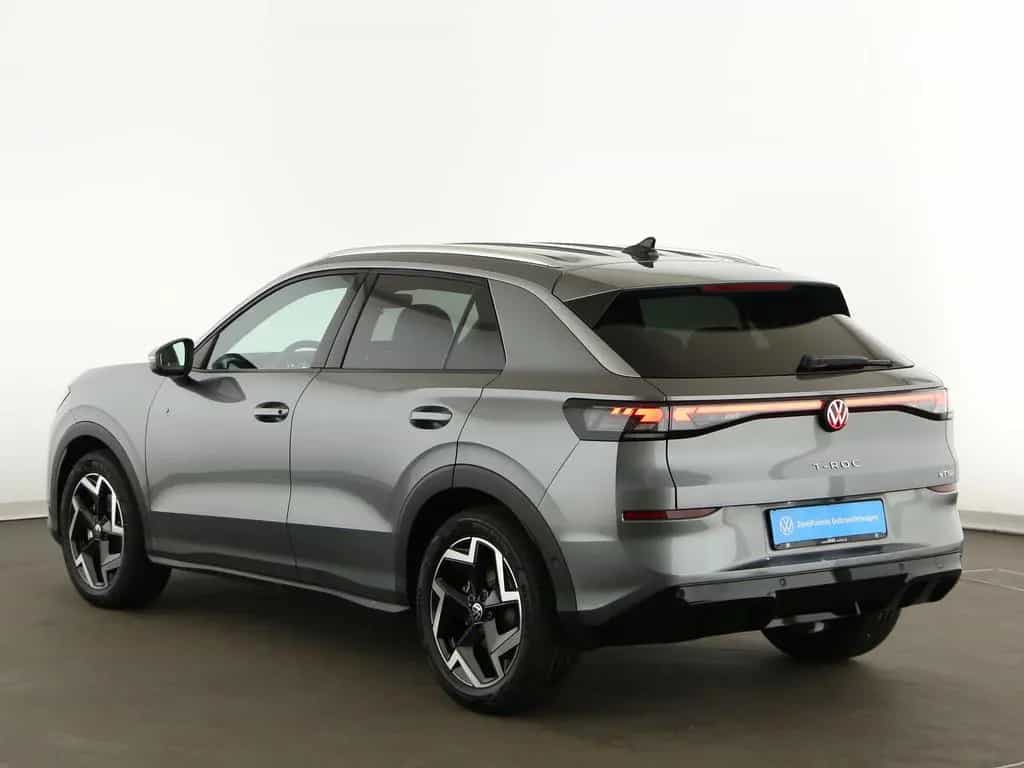 Volkswagen T-Roc 1.5TSI DSG R-Line neues Modell LEDPlus AHK 02/2026-photo-4