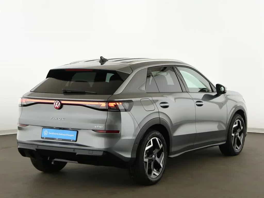 Volkswagen T-Roc 1.5TSI DSG R-Line neues Modell LEDPlus AHK 02/2026-photo-6