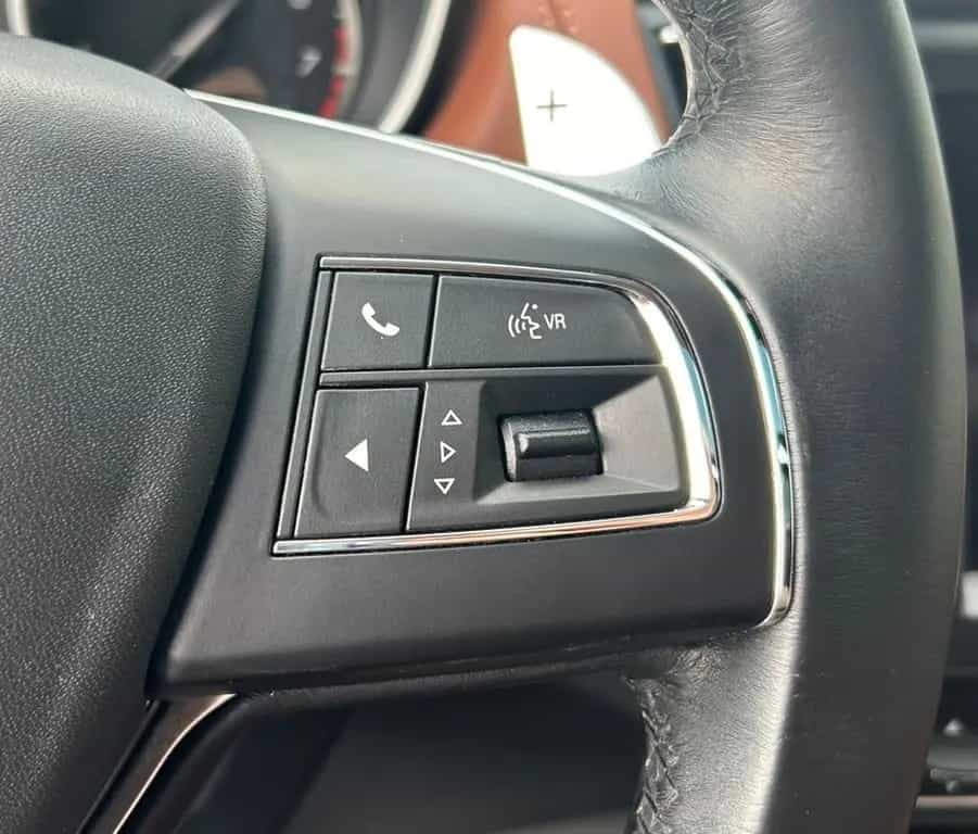 Maserati Levante S 06/2016-photo-28
