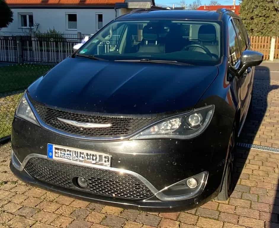 Chrysler Pacifica Limited, Nichtraucher, neuer TüV 09/2017-photo-0