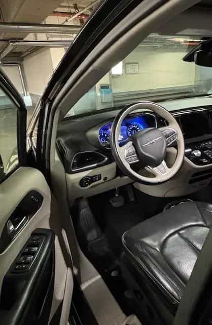 Chrysler Pacifica Limited, Nichtraucher, neuer TüV 09/2017-photo-7