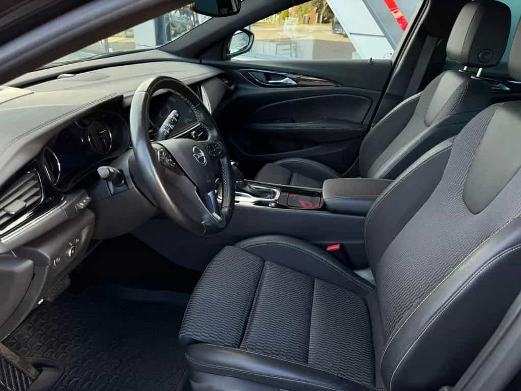 Opel Insignia B Sports Tourer Business Elegance LED 08/2021-photo-1