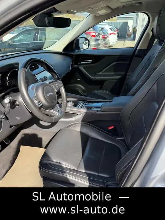 Jaguar F-Pace R-Sport AWD Aut. Leder Navi Kam LED Pano 12/2019-photo-4