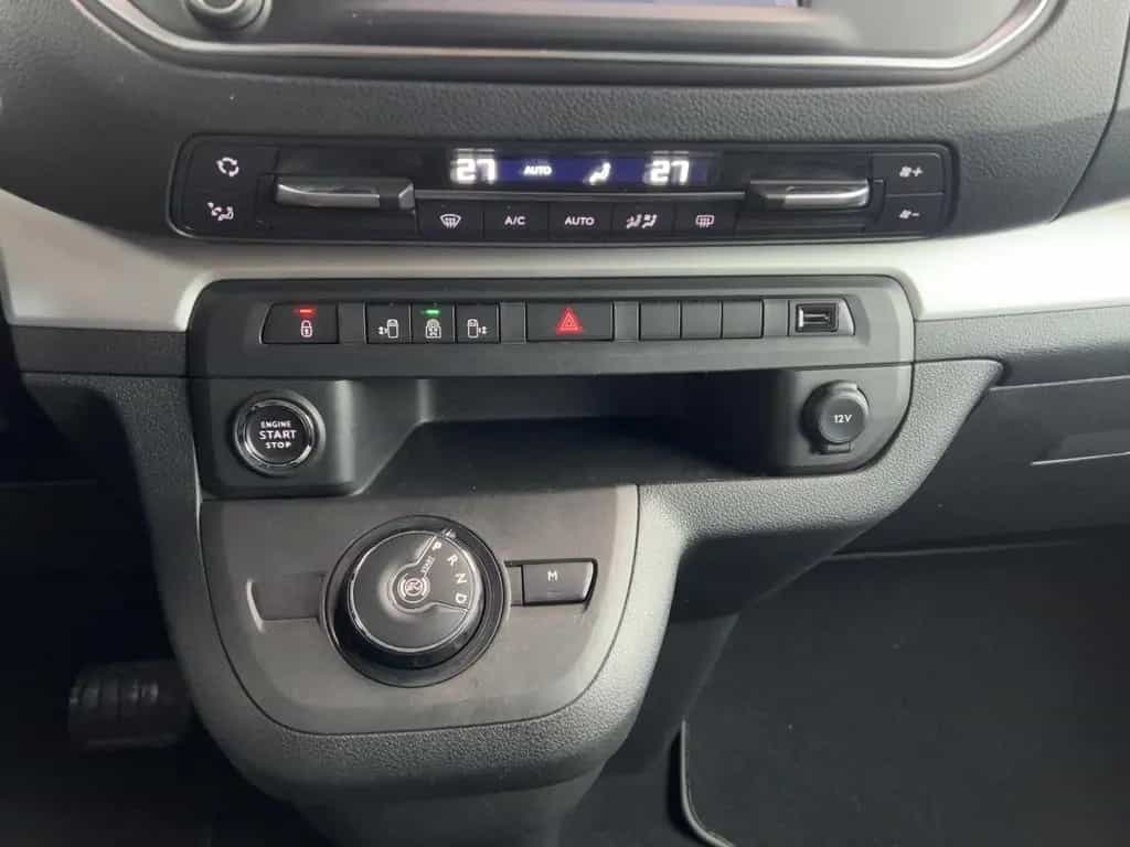 Opel Zafira Life 2.0 D M Elegance 11/2020-photo-14