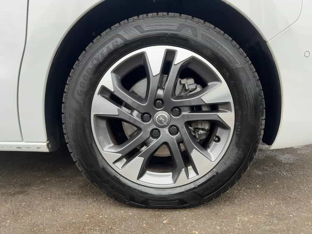 Opel Zafira Life 2.0 D M Elegance 11/2020-photo-20