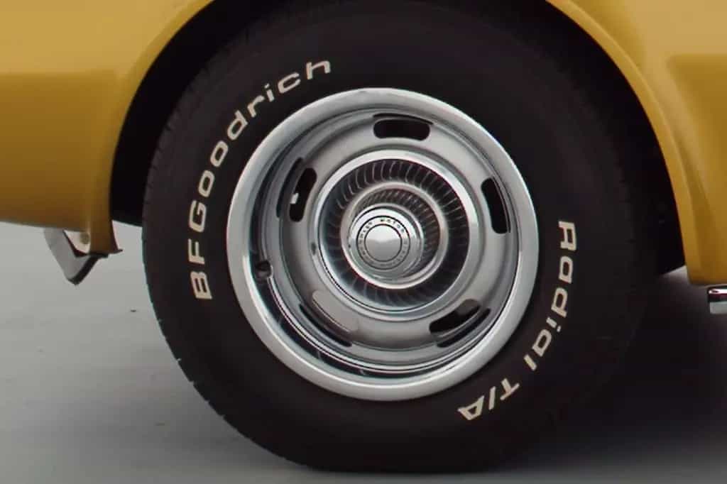 Corvette C3 LT-1 Stingray Targa Originalzustand 07/1971-photo-11