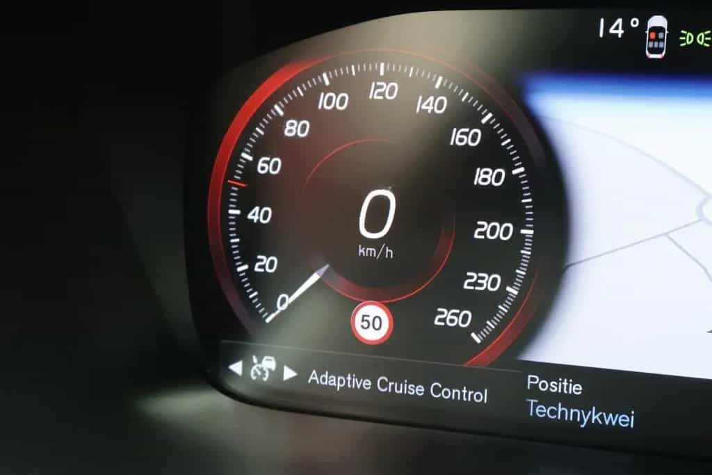 Volvo V60 2.0 B3 Momentum | Origineel NL | ACC | Camer 01/2022-photo-10