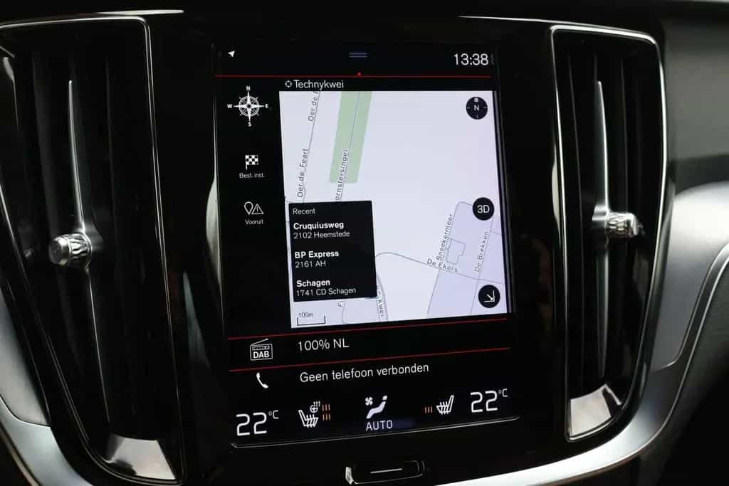 Volvo V60 2.0 B3 Momentum | Origineel NL | ACC | Camer 01/2022-photo-12