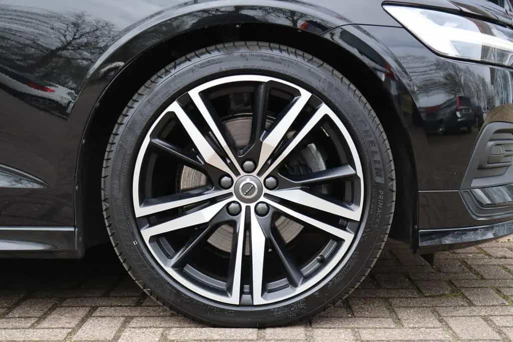 Volvo V60 2.0 B3 Momentum | Origineel NL | ACC | Camer 01/2022-photo-24