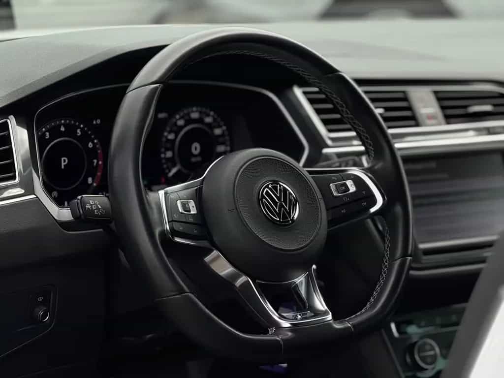 Volkswagen Tiguan 2.0 R-Line 4Motion*DSG*GARANTIE 04/2017-photo-24