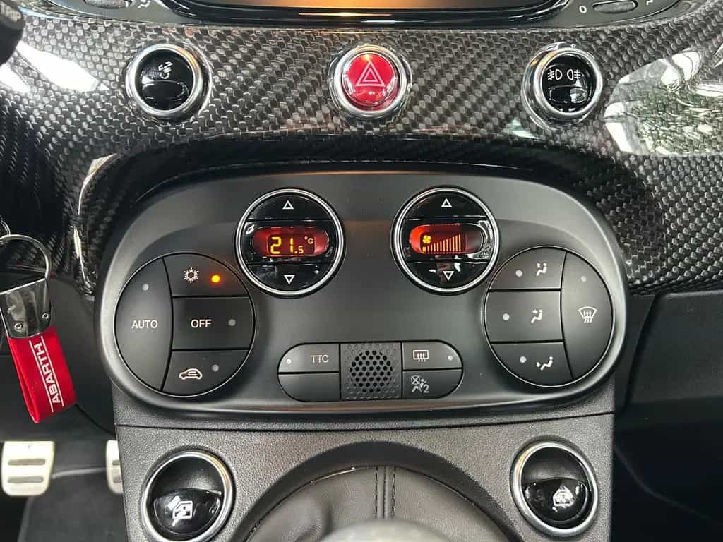 Abarth 695C Turismo BEATS NAVI XENON 01/2024-photo-17