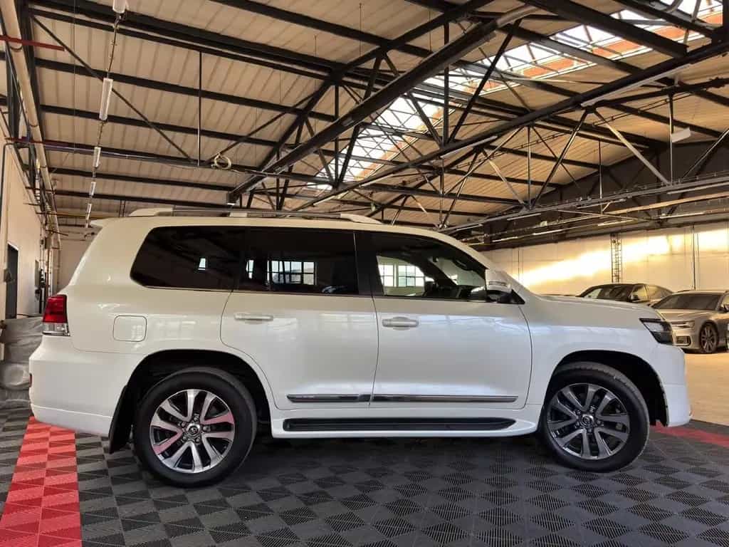 Toyota Land Cruiser 200 4.5 v8 diesel 2018 04/2018-photo-10