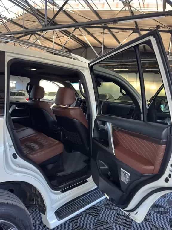 Toyota Land Cruiser 200 4.5 v8 diesel 2018 04/2018-photo-13