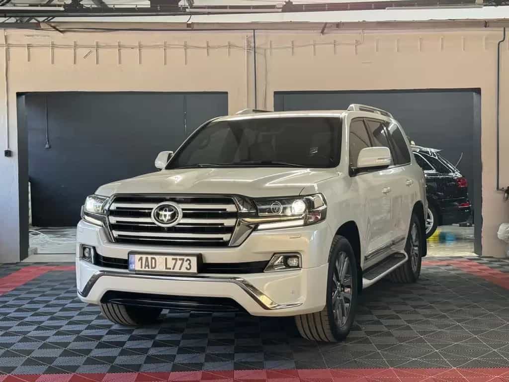 Toyota Land Cruiser 200 4.5 v8 diesel 2018 04/2018-photo-2