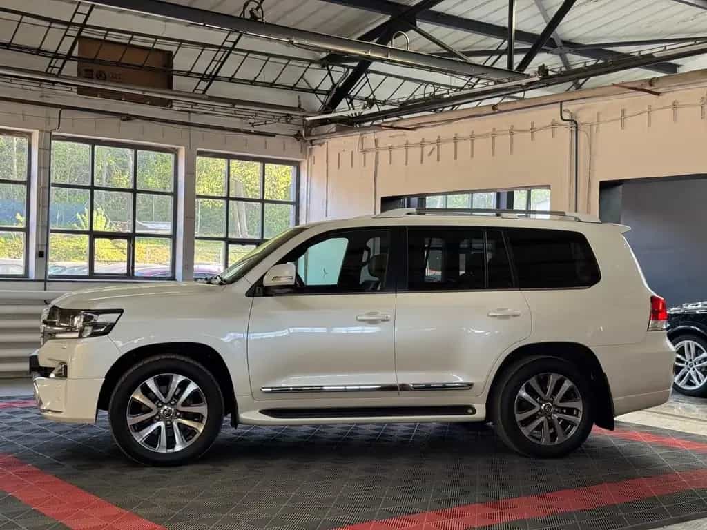Toyota Land Cruiser 200 4.5 v8 diesel 2018 04/2018-photo-4