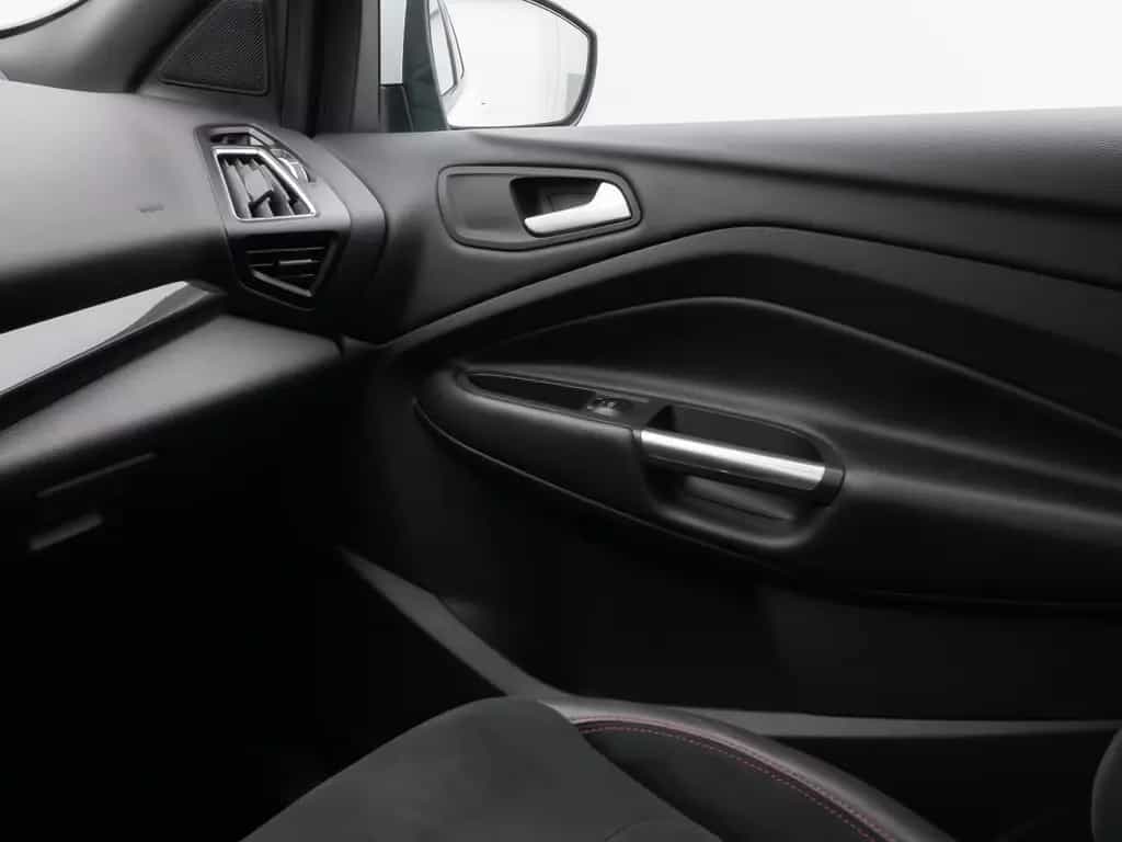 Ford Kuga ST-Line Kamera Lenkrhzg Navi AHK Komfort 04/2018-photo-30