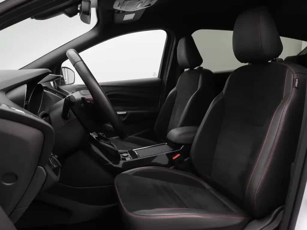 Ford Kuga ST-Line Kamera Lenkrhzg Navi AHK Komfort 04/2018-photo-31