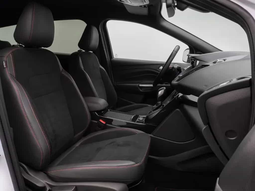 Ford Kuga ST-Line Kamera Lenkrhzg Navi AHK Komfort 04/2018-photo-32