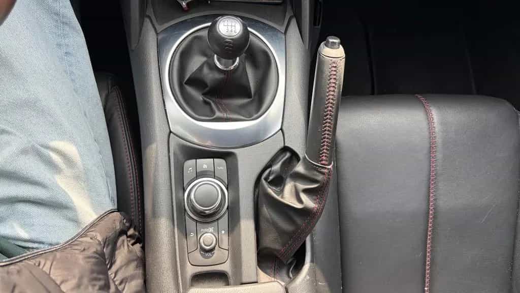 Mazda MX-5 2.0 SKYACTIV-G 160 Sports-Line Sports-Line 04/2017-photo-13