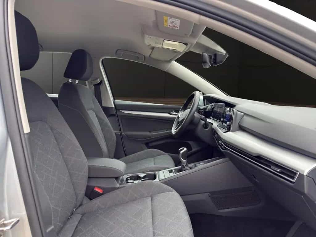 Volkswagen Golf 1.5 TSI Life APP+PDC+SPURASSIST+LED+KLIMA 10/2020-photo-18