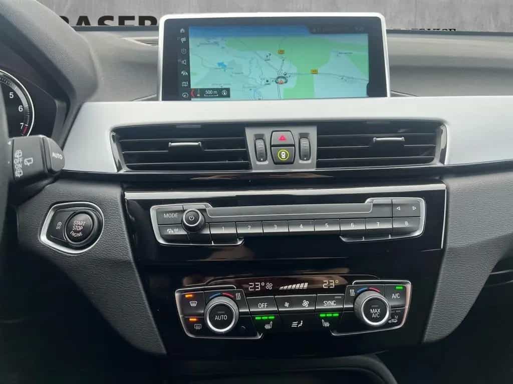 BMW X1 sDrive18i ANHÄNGEKUPPLUNG DAB NAVI UVM. 01/2022-photo-10