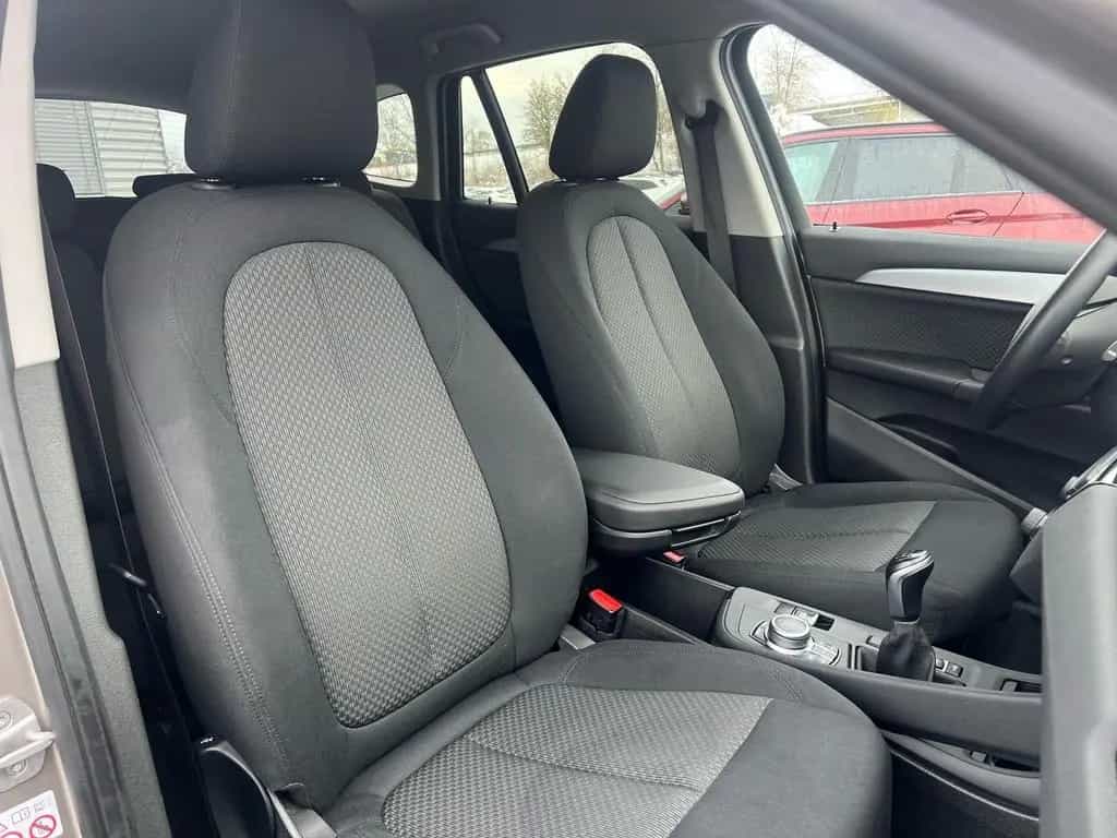 BMW X1 sDrive18i ANHÄNGEKUPPLUNG DAB NAVI UVM. 01/2022-photo-23